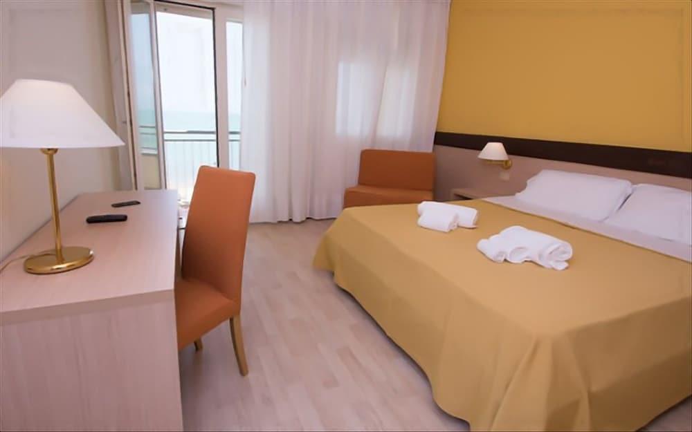 Hotel Astor Lido di Jesolo Kültér fotó