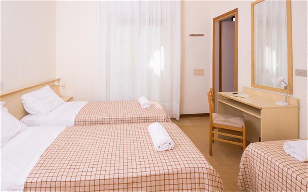 Hotel Astor Lido di Jesolo Kültér fotó