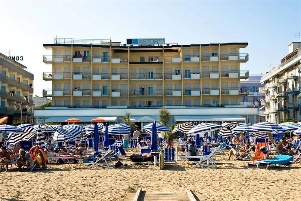 Hotel Astor Lido di Jesolo Kültér fotó