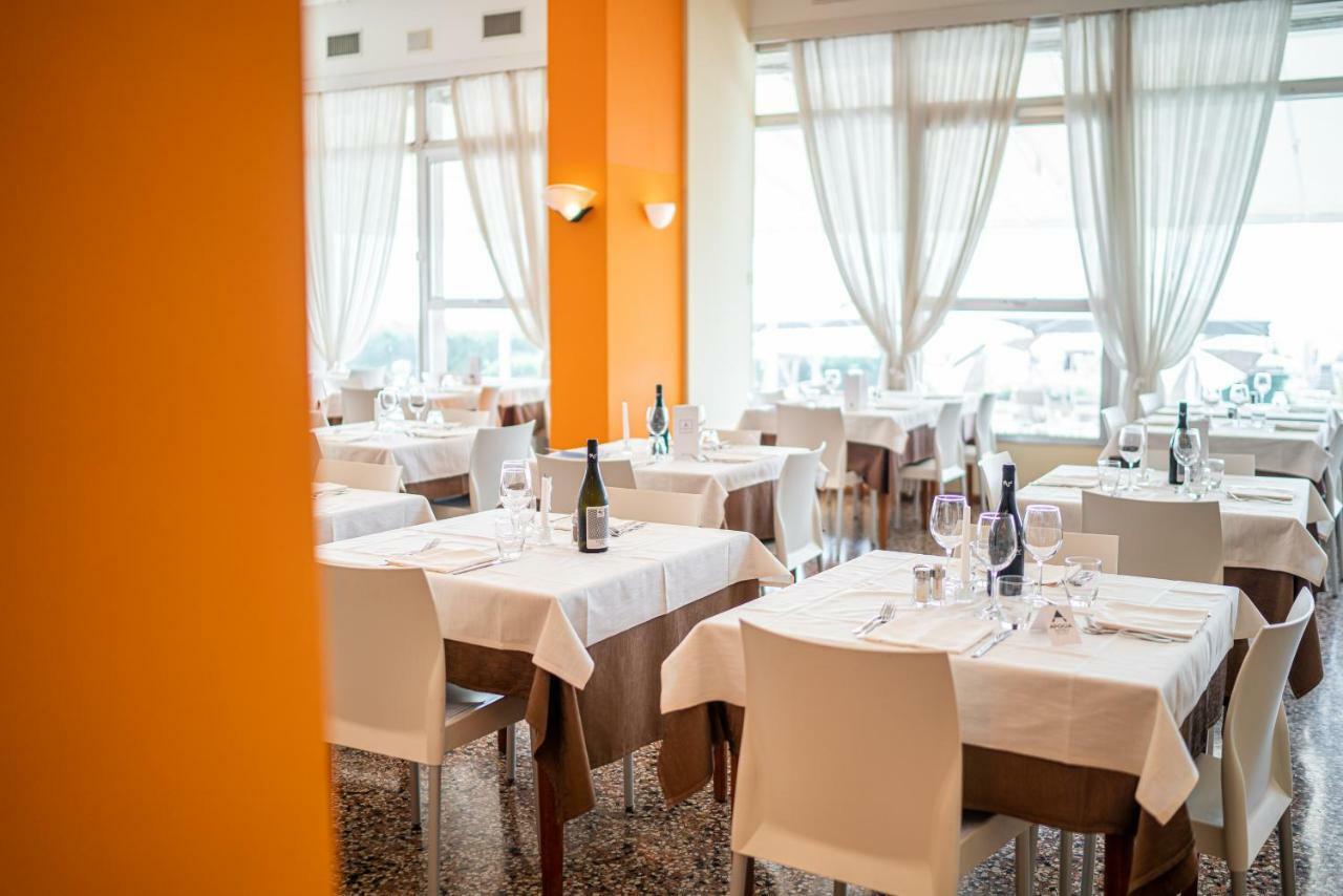 Hotel Astor Lido di Jesolo Kültér fotó