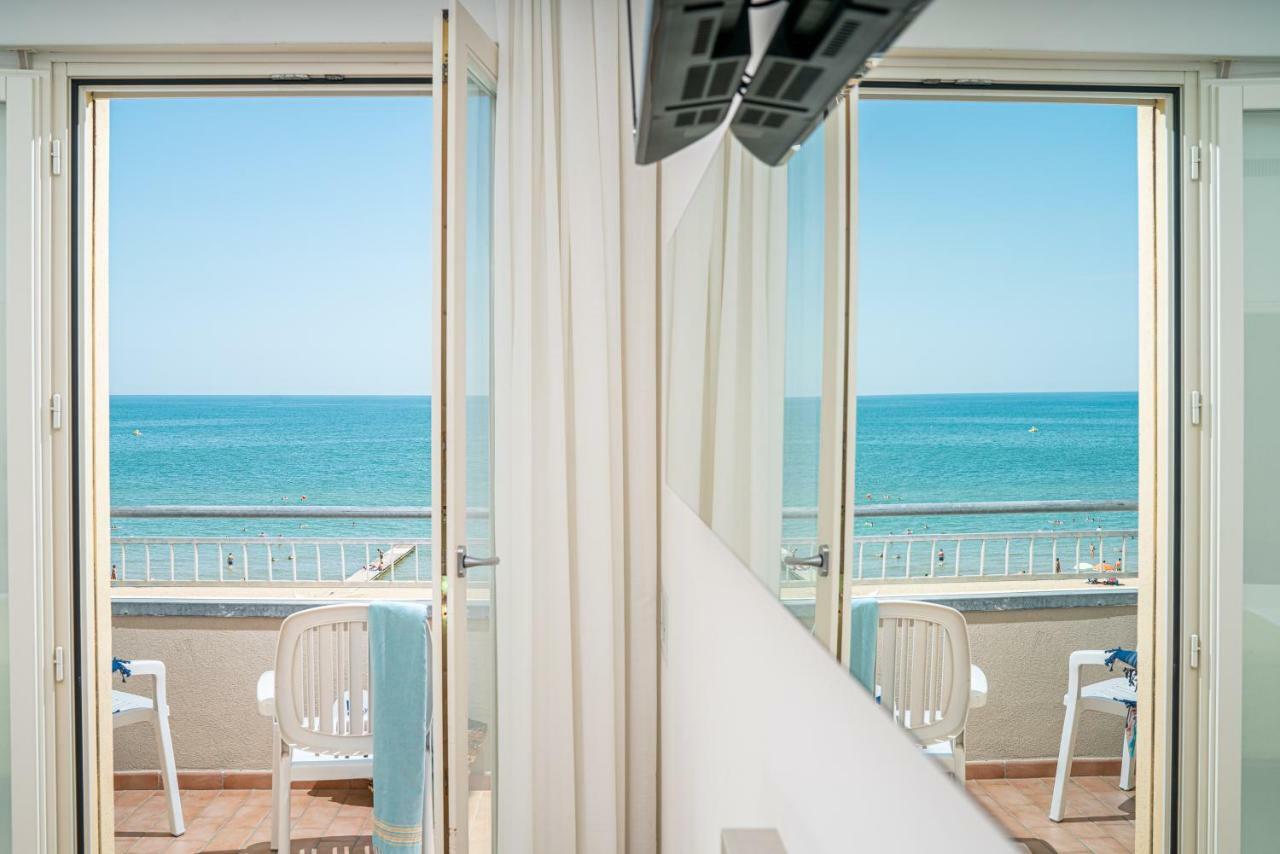 Hotel Astor Lido di Jesolo Kültér fotó