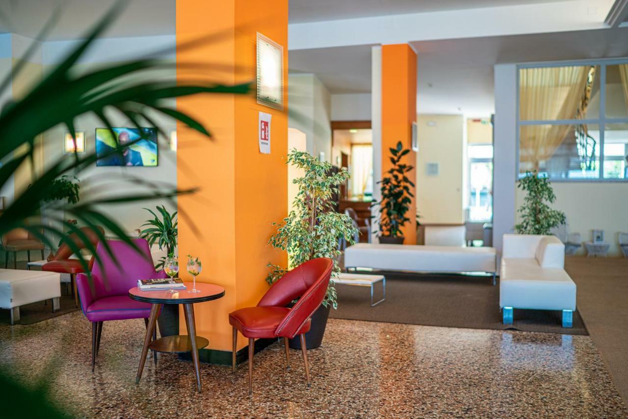 Hotel Astor Lido di Jesolo Kültér fotó